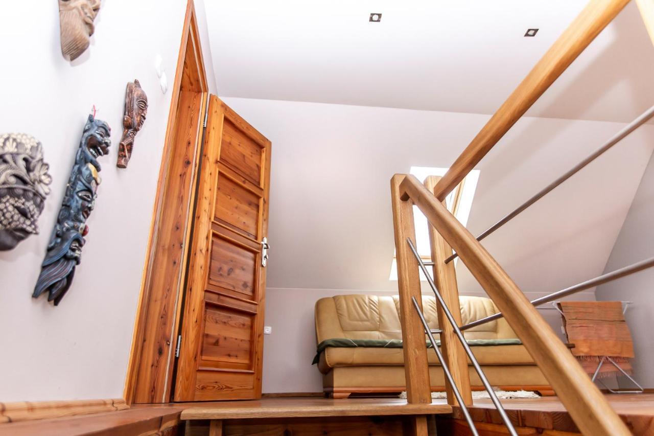 Bieszczadzki Kat Villa เลสโก ภายนอก รูปภาพ
